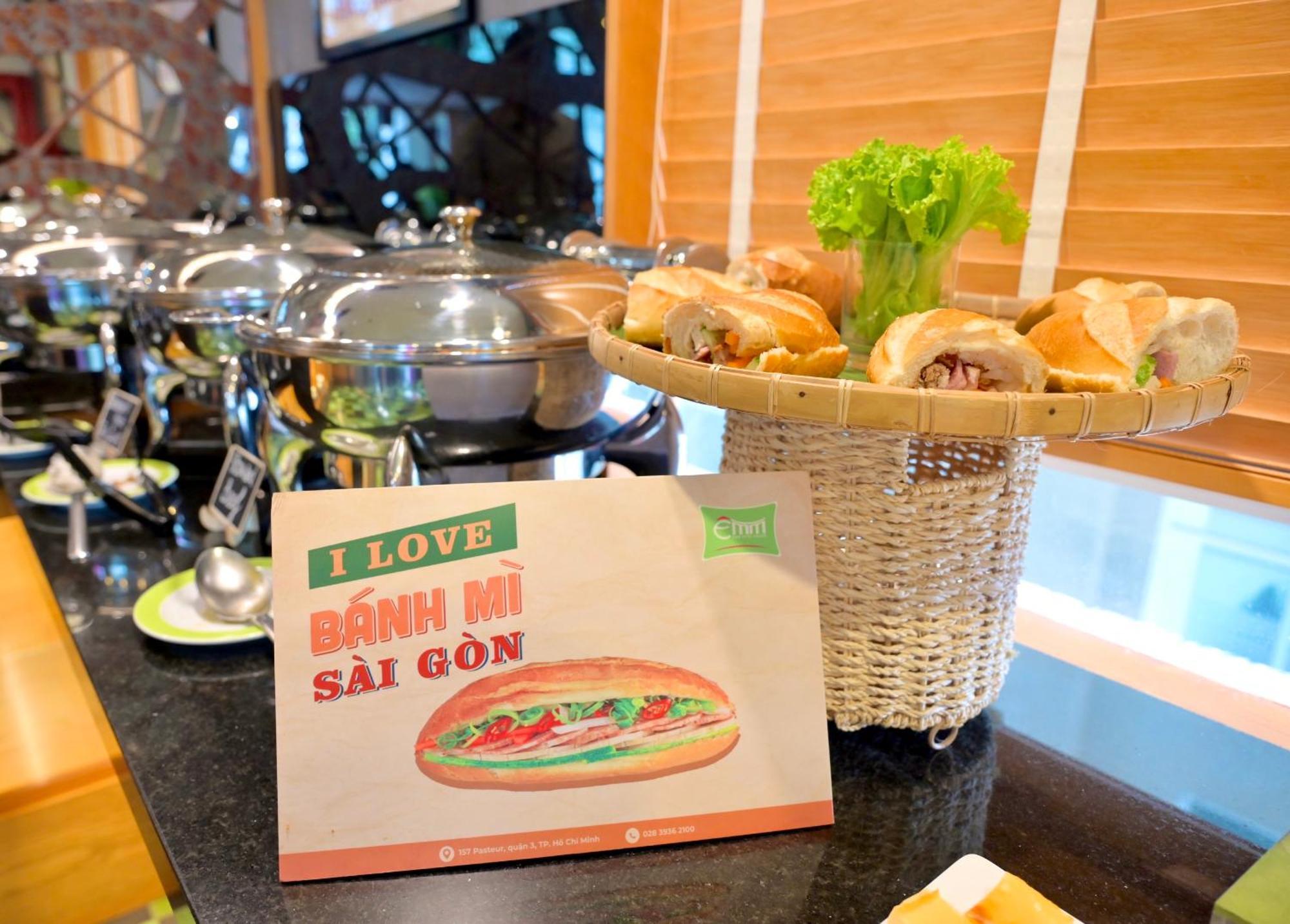 Emm Hotel Saigon Хошимін Екстер'єр фото