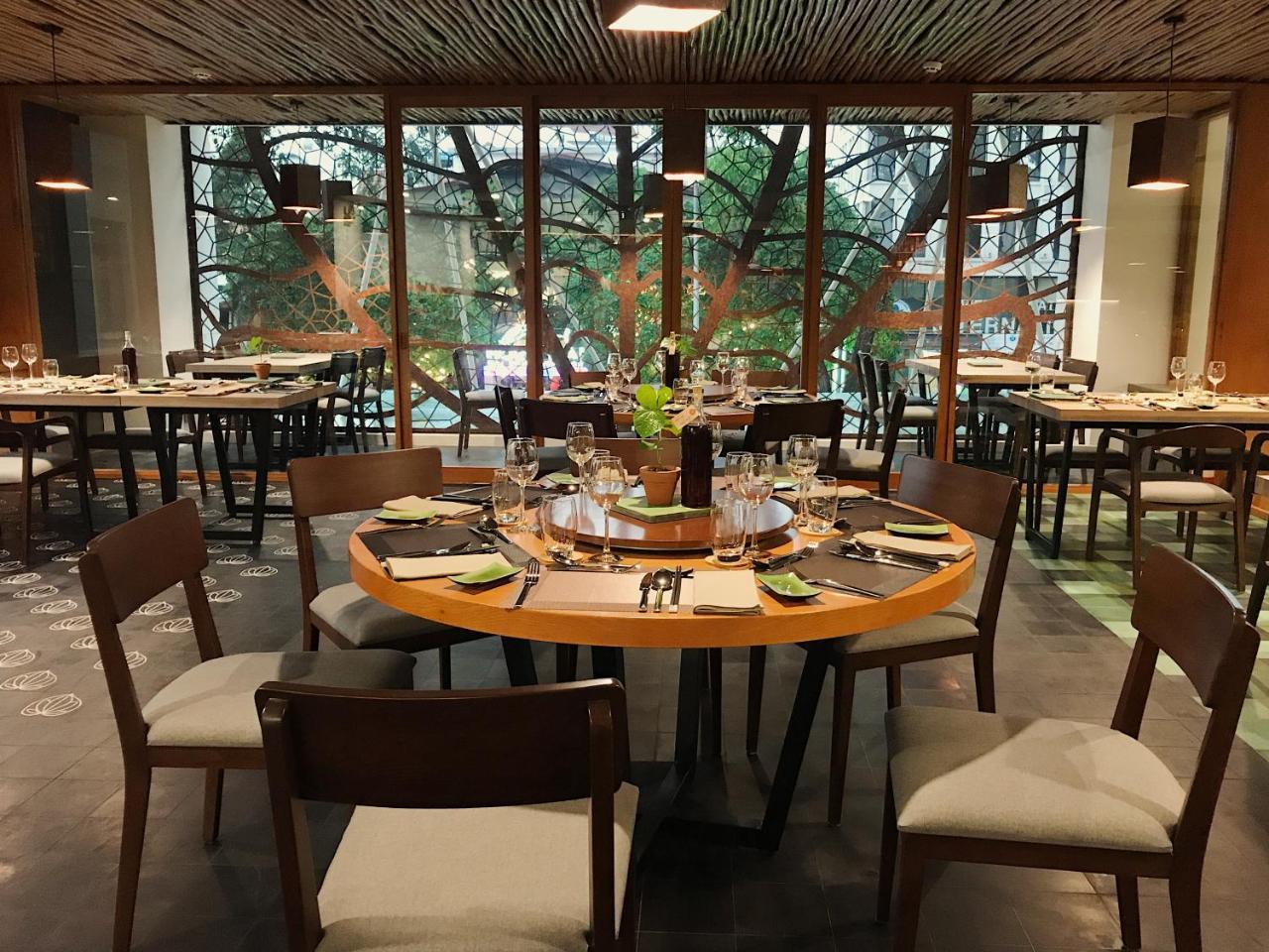 Emm Hotel Saigon Хошимін Екстер'єр фото